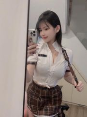 青秀粉嫩入魂美少女