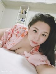 活好丰乳肥臀小姐姐