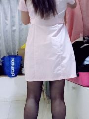 黑丝性感御姐