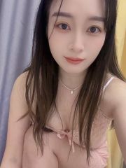 甜美性感小妹