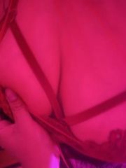 风骚粉嫩奶大欲女服务好